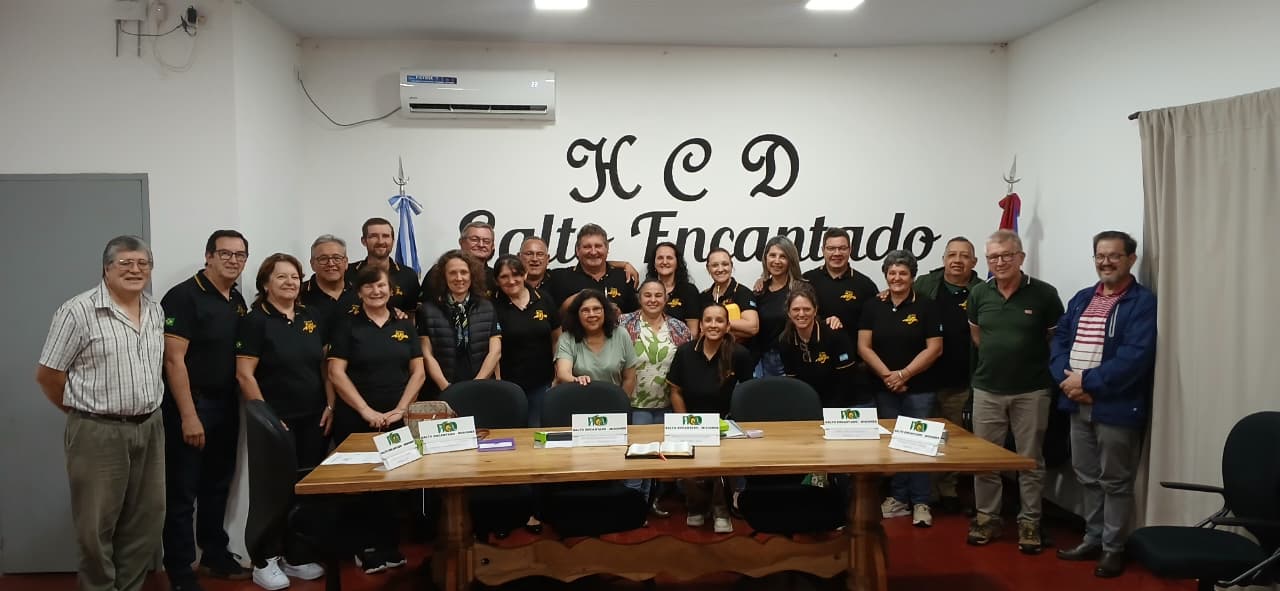 Visita de grupo de «amigos so alegria» al Honorable Concejo Deliberante
