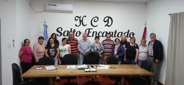 Visita de la Asociacion de abuelas El Sendero